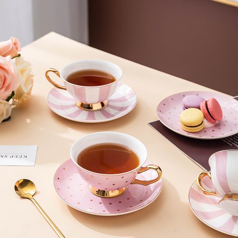 أكواب قهوة سيراميك وردية مع صح - مراجعة Tea Coffee Pot Set وسعره
